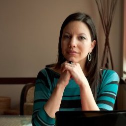 Dra. Natalia Raimondo Anselmino
